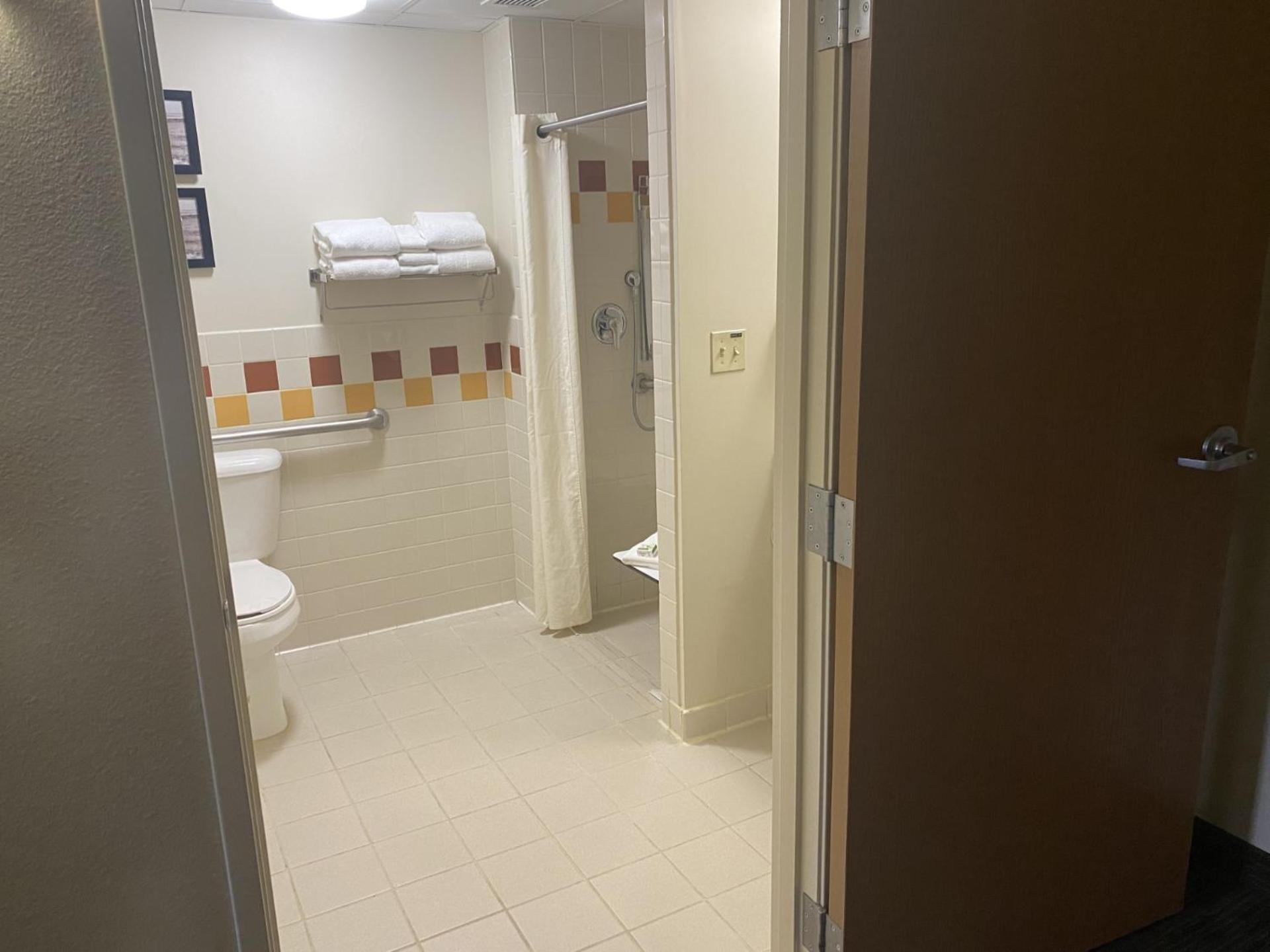 Americinn By Wyndham Greenville Eksteriør billede